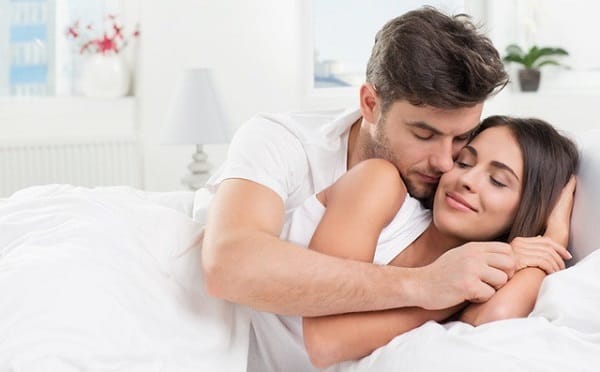 Giao tiếp trong quan hệ tình dục: Vũ khí bí mật giúp vượt qua yếu sinh lý