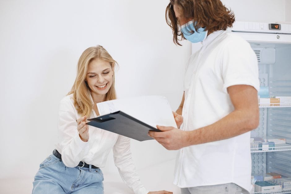 Bác sĩ tư vấn y khoa chuyên sâu giúp bệnh nhân hiểu rõ bản chất rối loạn sinh lý